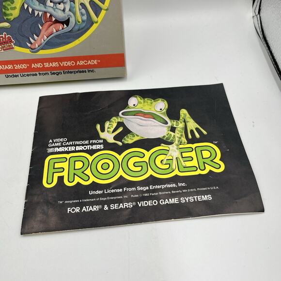 Frogger (Atari 2600) Game CIB Complete - Picture 11 of 14